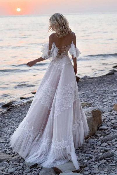 6 Beach Wedding Dresses - Allow You to Move Freely at the Beach