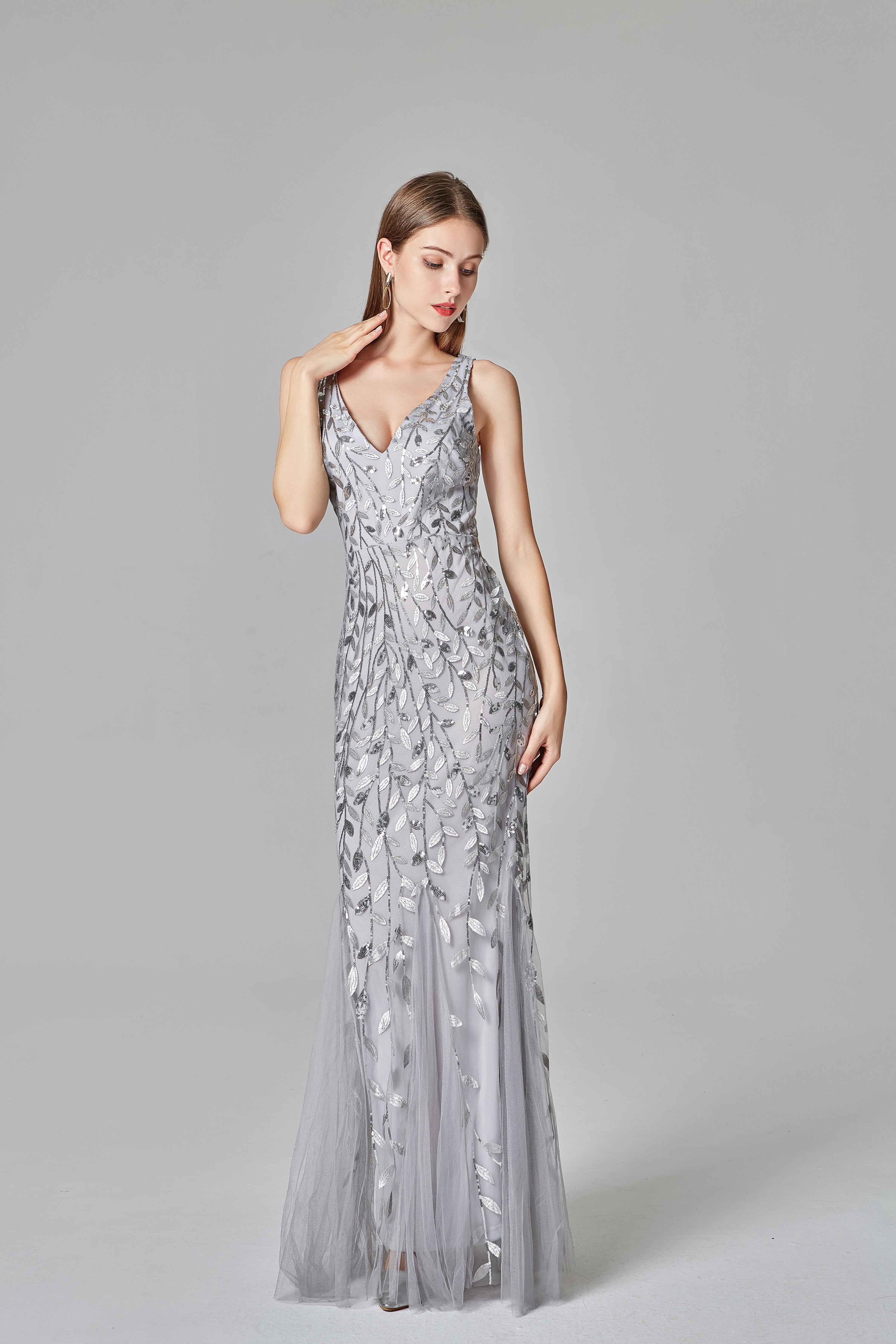 Silver V-neck Evening Dresses Embroidered Sequins Mermaid Prom Dress E90804