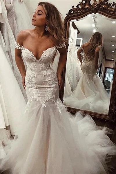 Mermaid wedding dress 2024 with tulle bottom