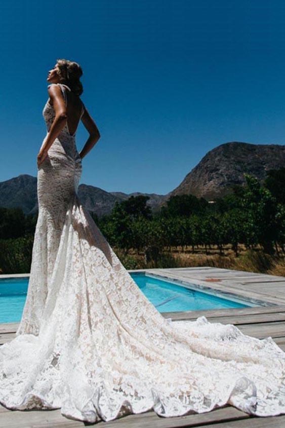 Charming Mermaid V-neck Backless Lace Beach Wedding Dress With Pocket OW327