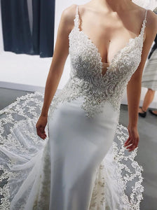 Mermaid V-neck Backless Spaghetti Wedding Dresses With Appliques OW589