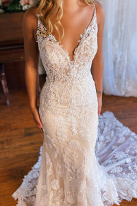 Straps Mermaid V Neck Lace Wedding Dresses with Appliques N117