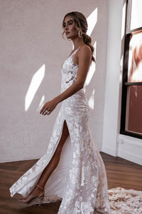 Luxurious Mermaid V Neck Lace Wedding Dresses with Slit N100