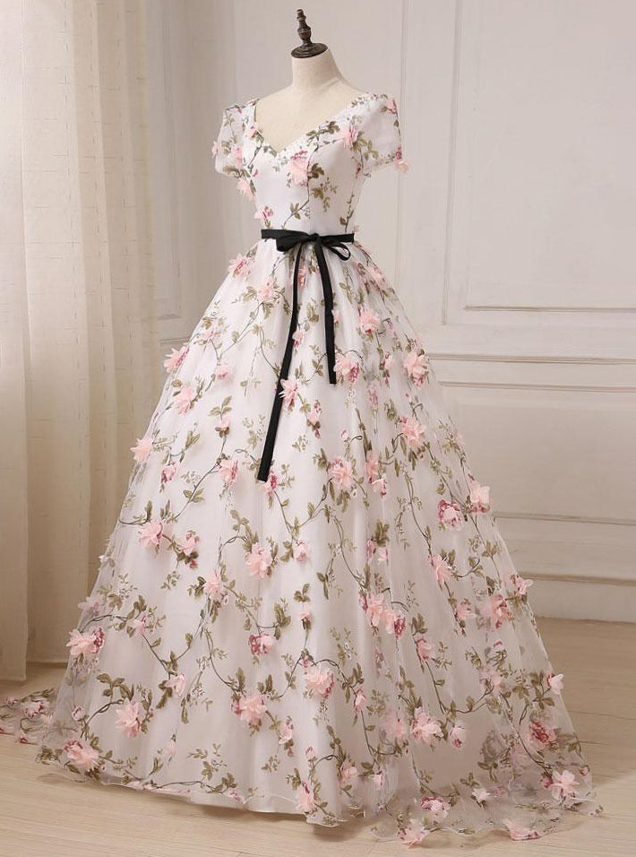 3D Floral Lace Prom Dresses Ball Gown V-neck Long Prom Dress