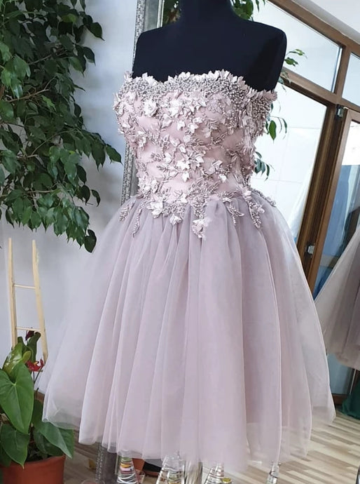 Cute Sweetheart Tulle Lace Beads Short Prom Homecoming Dress OM430