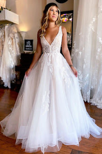 Charming A Line V Neck Tulle Beach Wedding Dresses with Appliques N105