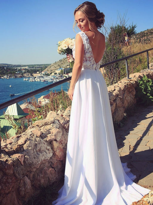 White A-line V-neck Chiffon Beach Wedding Dress With Appliques OW593