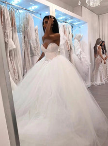 Sweetheart Strapless Tulle Long Ball Gown Wedding Dresses OW681