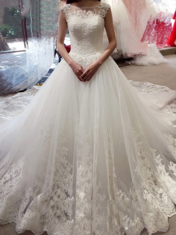 Elegant Bateau Sleeveless Ball Gown Applique Court Train Tulle Wedding dress OW110
