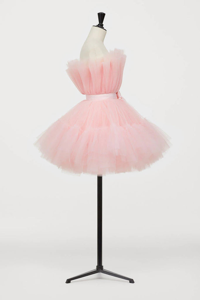 Cute Short Strapless Tulle Homecoming Dress With Bowknot