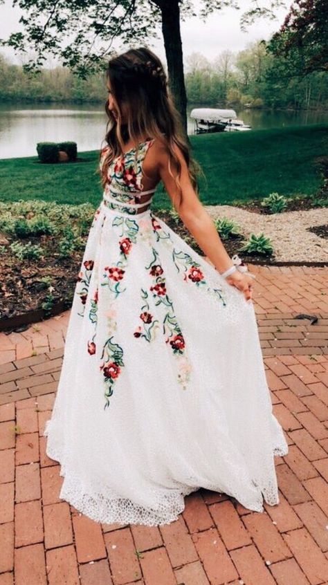 A Line V Neck Backless Straps Lace Long Prom Dress With Embroidery