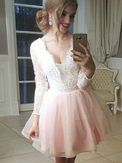 Long Sleeves Lace Appliques Tulle Plunge Neck Short Prom Dress OP141