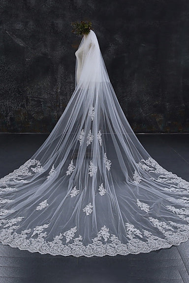 Two-tier Lace Applique Edge Wedding Veil Waterfall OV11