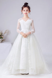 A-Line Elegant Long Sleeves Lace Flower Girl Dress With Bowknot