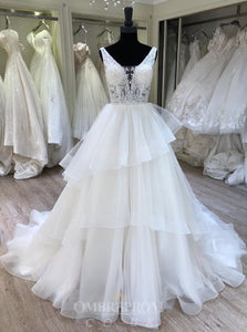 A-Line V-neck Layered Bridal Gown Lace Appliques Wedding Dress OW468