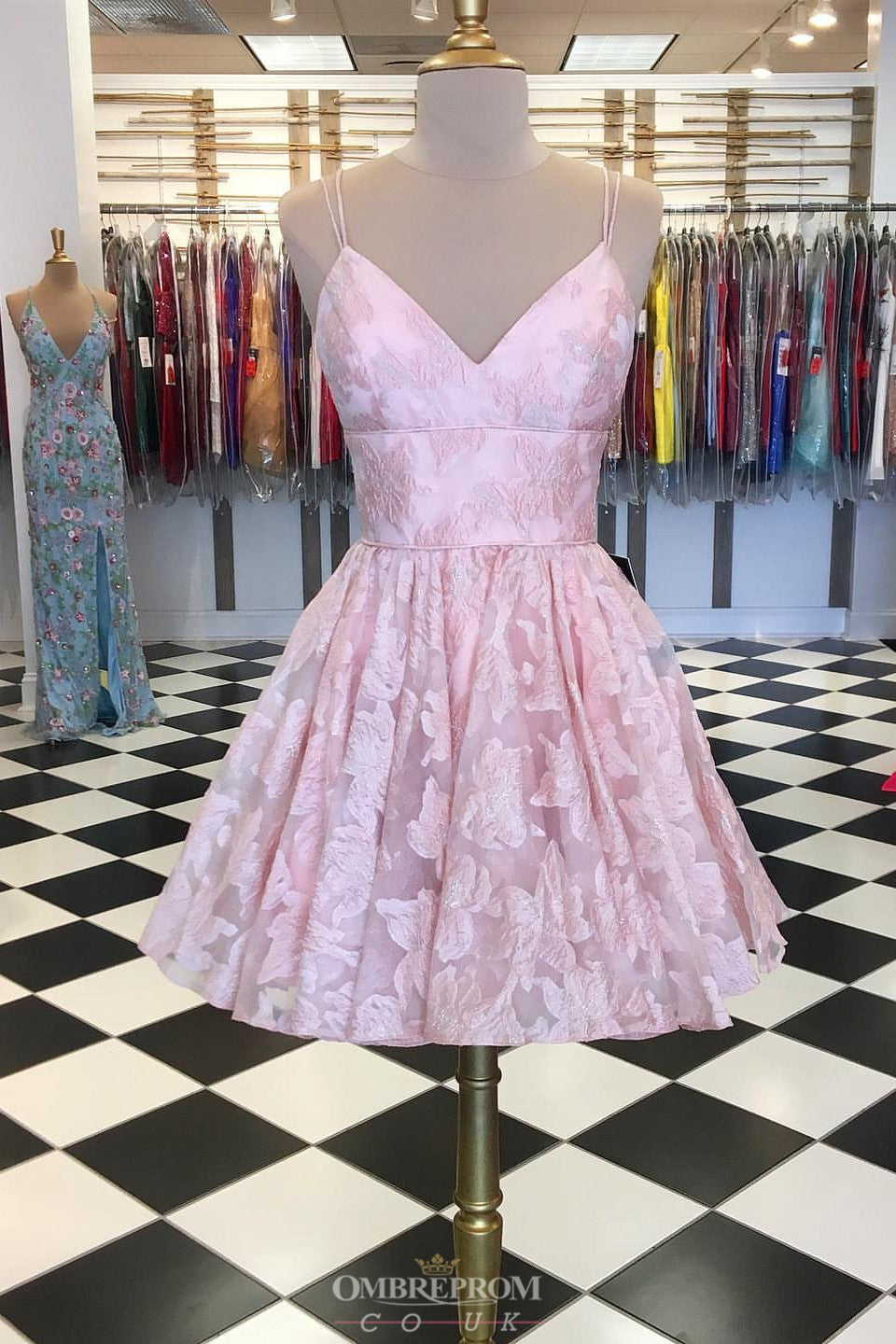 Charming A-line Pink Short Prom Dress Graduation Dress